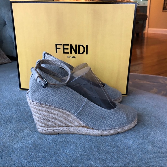 Designer shoes (Fendi) - Picture 8 of 8